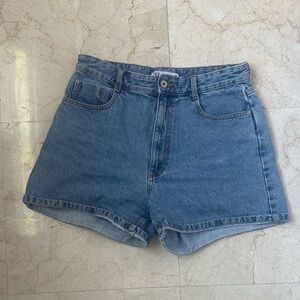 Zara Size 10 Blue Jean Shorts High-Waisted Classic